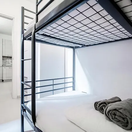 Blue Loft - The House Of Travelers Como