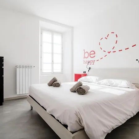 Blue Loft - The House Of Travelers Como